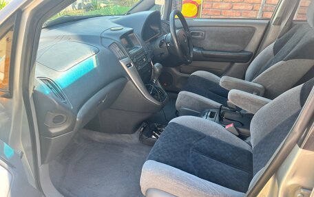 Toyota Harrier, 1998 год, 670 000 рублей, 7 фотография