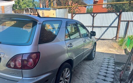 Toyota Harrier, 1998 год, 670 000 рублей, 4 фотография