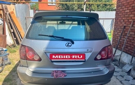 Toyota Harrier, 1998 год, 670 000 рублей, 5 фотография