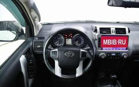 Toyota Land Cruiser Prado 150 рестайлинг 2, 2015 год, 3 320 000 рублей, 12 фотография