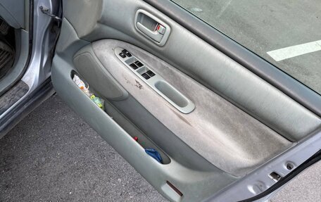 Toyota Vista V30, 1999 год, 450 000 рублей, 14 фотография