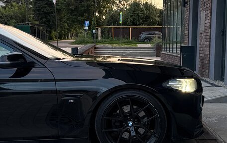 BMW 5 серия, 2014 год, 1 950 000 рублей, 6 фотография