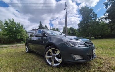 Opel Astra J, 2010 год, 680 000 рублей, 1 фотография