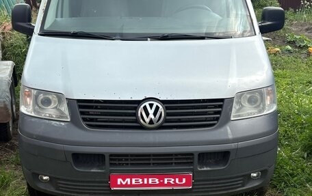 Volkswagen Transporter T5 рестайлинг, 2008 год, 750 000 рублей, 1 фотография
