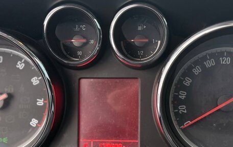 Opel Astra J, 2011 год, 750 000 рублей, 11 фотография