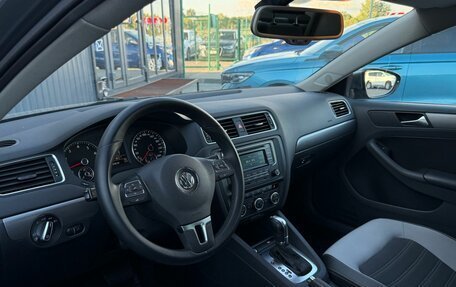Volkswagen Jetta VI, 2014 год, 1 290 000 рублей, 10 фотография