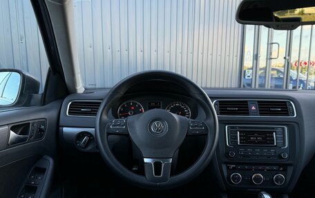 Volkswagen Jetta VI, 2014 год, 1 290 000 рублей, 11 фотография