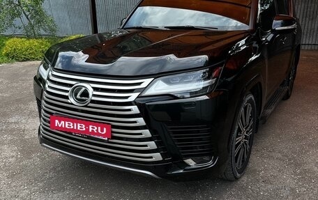 Lexus LX, 2022 год, 13 000 000 рублей, 10 фотография