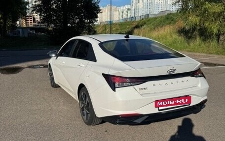 Hyundai Elantra, 2023 год, 1 720 000 рублей, 7 фотография