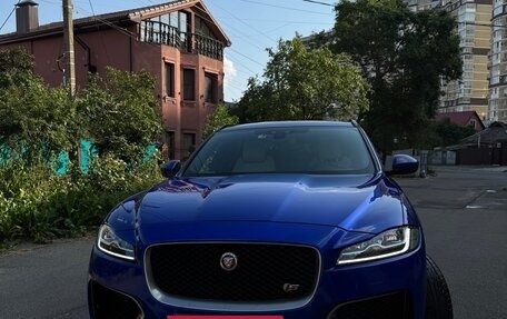 Jaguar F-Pace, 2017 год, 3 000 000 рублей, 2 фотография