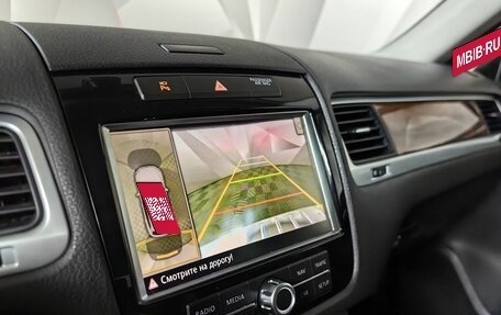 Volkswagen Touareg III, 2011 год, 1 329 000 рублей, 21 фотография