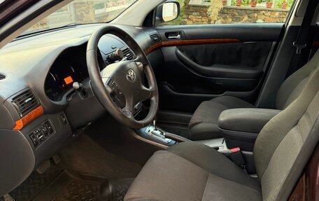 Toyota Avensis III рестайлинг, 2008 год, 670 000 рублей, 26 фотография