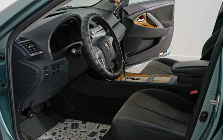 Toyota Camry, 2006 год, 1 285 000 рублей, 16 фотография