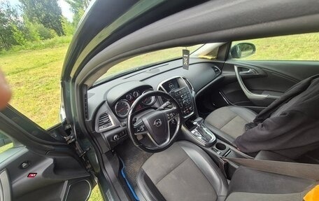 Opel Astra J, 2010 год, 680 000 рублей, 8 фотография