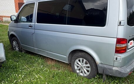 Volkswagen Transporter T5 рестайлинг, 2008 год, 750 000 рублей, 2 фотография