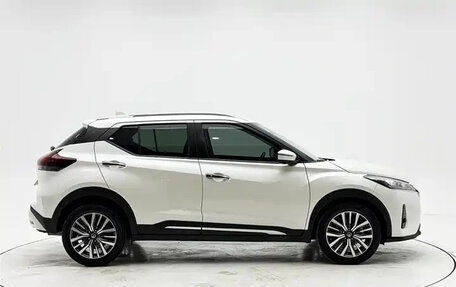Nissan Kicks I, 2023 год, 1 700 000 рублей, 7 фотография