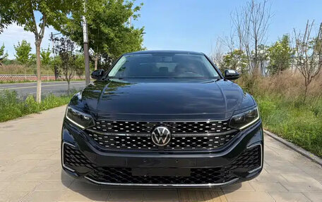 Volkswagen Passat B8 рестайлинг, 2023 год, 2 086 000 рублей, 2 фотография