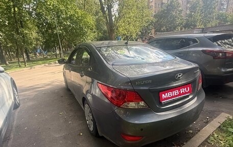 Hyundai Solaris II рестайлинг, 2013 год, 850 000 рублей, 1 фотография