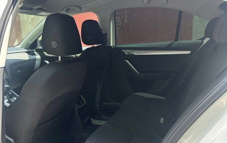 Skoda Octavia, 2016 год, 1 700 000 рублей, 11 фотография
