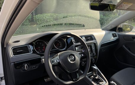 Volkswagen Jetta VI, 2017 год, 1 725 000 рублей, 9 фотография
