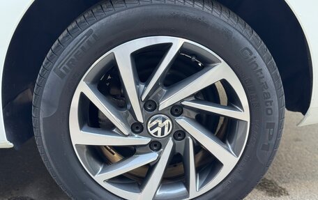 Volkswagen Jetta VI, 2017 год, 1 725 000 рублей, 17 фотография