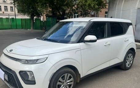 KIA Soul III, 2021 год, 1 800 000 рублей, 3 фотография
