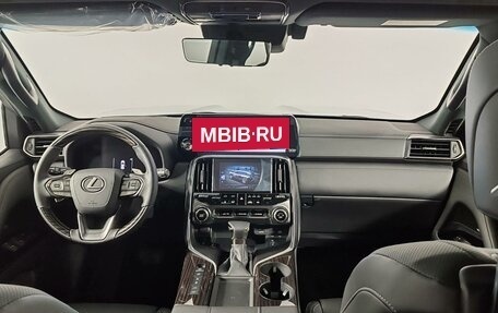 Lexus LX, 2025 год, 20 000 000 рублей, 14 фотография