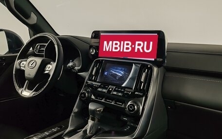 Lexus LX, 2025 год, 20 000 000 рублей, 11 фотография