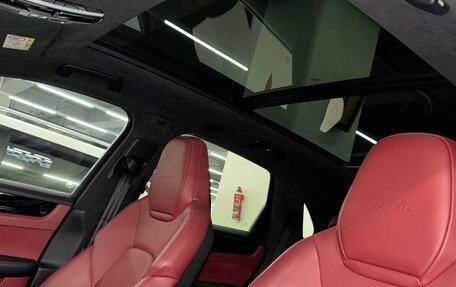Porsche Cayenne III, 2021 год, 8 000 000 рублей, 25 фотография