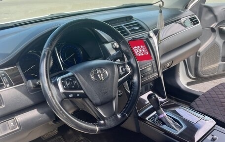 Toyota Camry, 2016 год, 2 000 000 рублей, 4 фотография