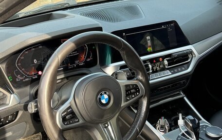 BMW 3 серия, 2019 год, 2 400 000 рублей, 10 фотография