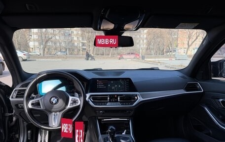 BMW 3 серия, 2019 год, 2 400 000 рублей, 12 фотография