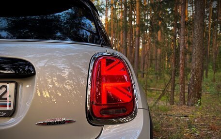 MINI Hatch, 2020 год, 3 250 000 рублей, 25 фотография