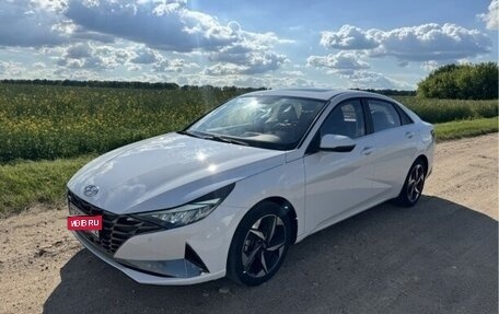 Hyundai Elantra, 2023 год, 1 700 000 рублей, 1 фотография