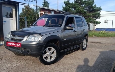 Chevrolet Niva I рестайлинг, 2015 год, 420 000 рублей, 2 фотография