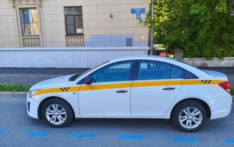 Chevrolet Cruze II, 2013 год, 630 000 рублей, 2 фотография