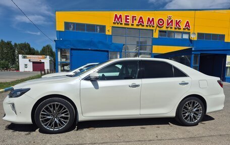 Toyota Camry, 2017 год, 2 350 000 рублей, 3 фотография