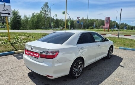 Toyota Camry, 2017 год, 2 350 000 рублей, 5 фотография
