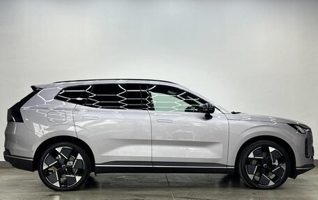 Volvo XC70, 2025 год, 6 500 000 рублей, 4 фотография