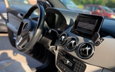 Mercedes-Benz B-Класс, 2012 год, 1 250 000 рублей, 13 фотография