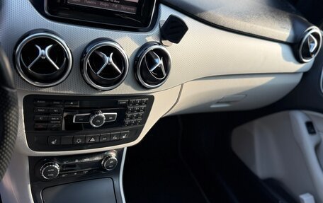 Mercedes-Benz B-Класс, 2012 год, 1 250 000 рублей, 11 фотография
