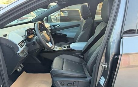 Volkswagen ID.4, 2024 год, 3 008 000 рублей, 8 фотография