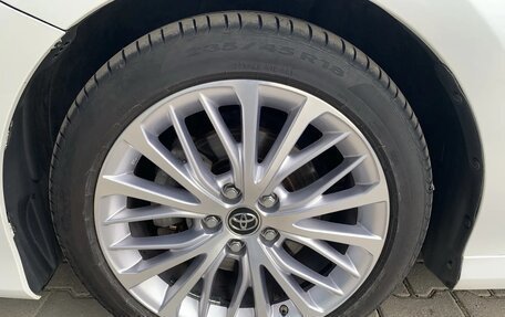 Toyota Camry, 2019 год, 2 890 000 рублей, 11 фотография