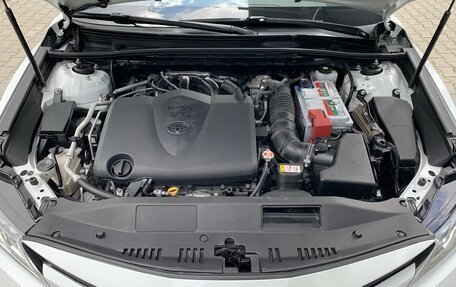 Toyota Camry, 2019 год, 2 890 000 рублей, 13 фотография