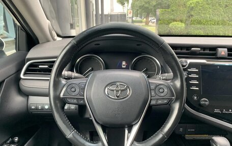 Toyota Camry, 2019 год, 2 890 000 рублей, 24 фотография