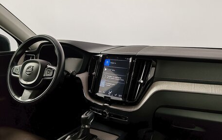 Volvo XC60 II, 2019 год, 3 499 000 рублей, 11 фотография