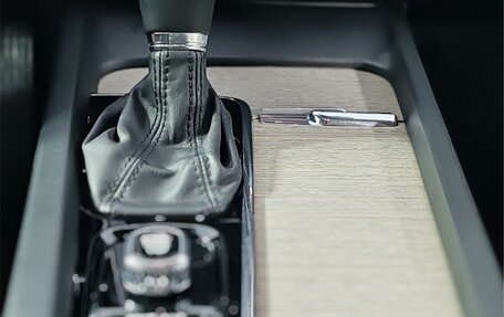 Volvo XC60 II, 2019 год, 3 499 000 рублей, 25 фотография