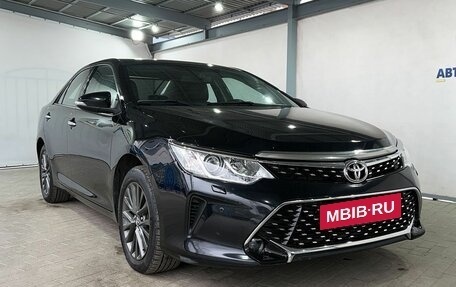 Toyota Camry, 2017 год, 2 299 000 рублей, 7 фотография