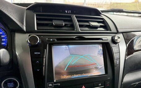 Toyota Camry, 2017 год, 2 299 000 рублей, 14 фотография