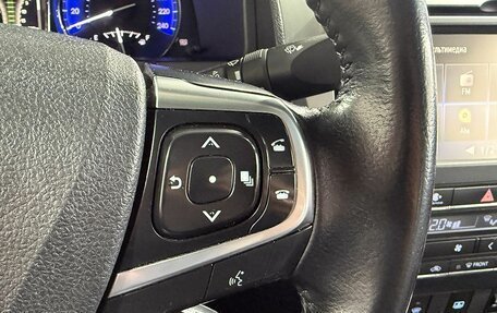 Toyota Camry, 2017 год, 2 299 000 рублей, 18 фотография